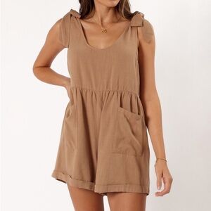 Petal & Pup Lindy Romper Linen Mocha Medium